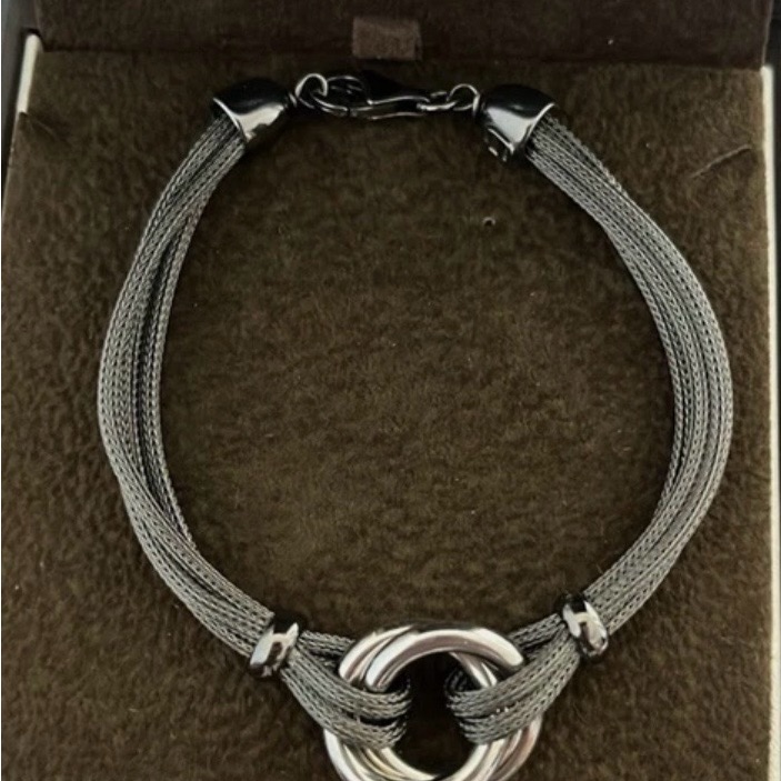 Jareds Silver Multi-Strand Chain Bracelet With Interlocking Ring Pendant 125$